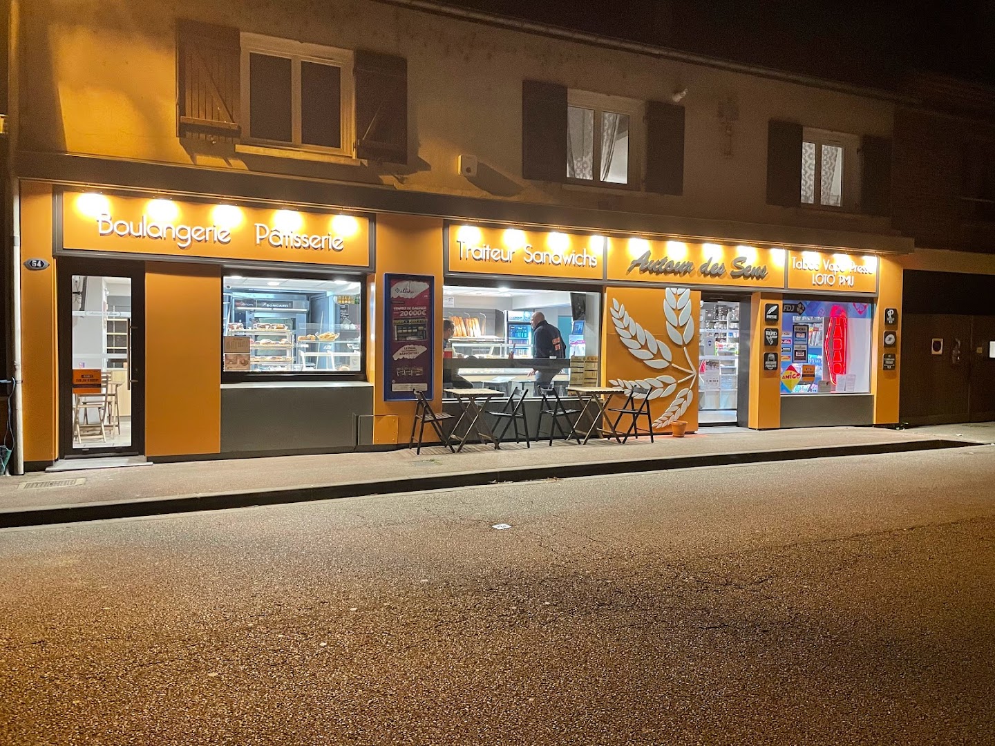 Boulangerie Pâtisserie, Tabac Presse Autour des Sens · Photos 3
